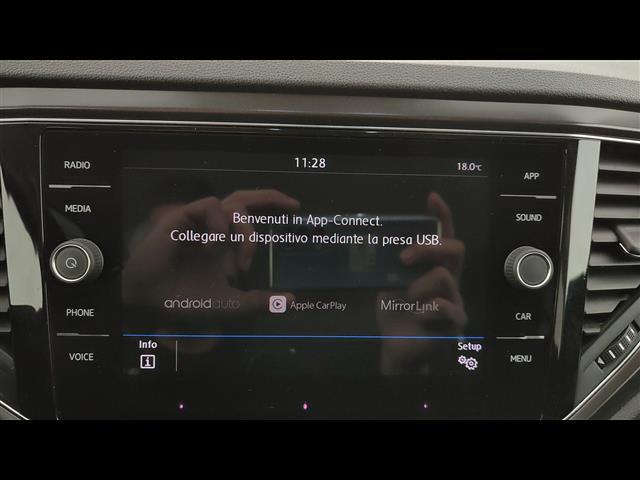 VOLKSWAGEN T Roc 2017 00973731_VO38023732