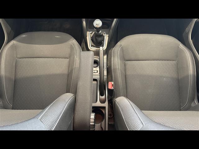 DACIA Duster 04996912_VO38013058