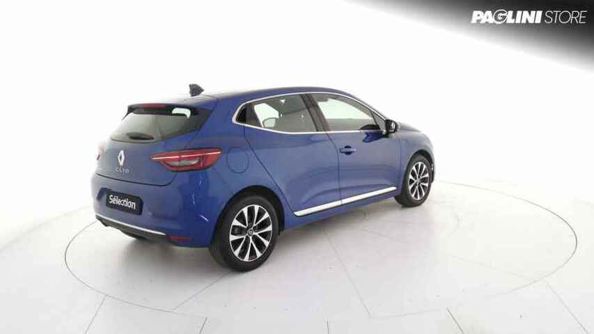 RENAULT Clio 00685712_VO38023454