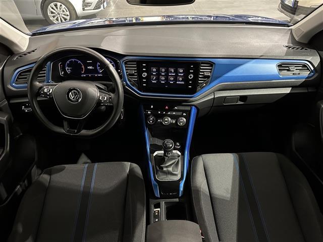 VOLKSWAGEN T Roc 2017 00011017_VO38023184