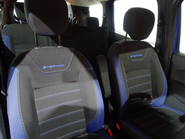 Inside  LODGY  Azul Rayo