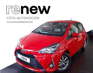 TOYOTA - YARIS