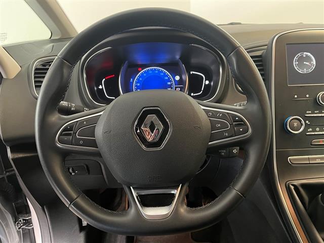 RENAULT Scenic 03273318_VO38043894