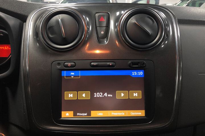 Inside Sandero Diesel  Blanco Glaciar