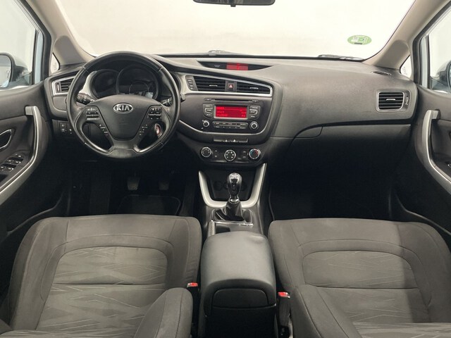 Inside Cee'd Diesel  Cassa White