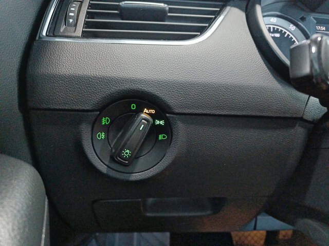 Inside Octavia Combi  Negro Mágico ef. pe