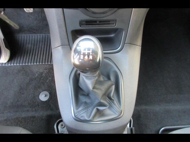 Esterni Fiesta Van MCA 2015  13  Diesel Pastello Rosso