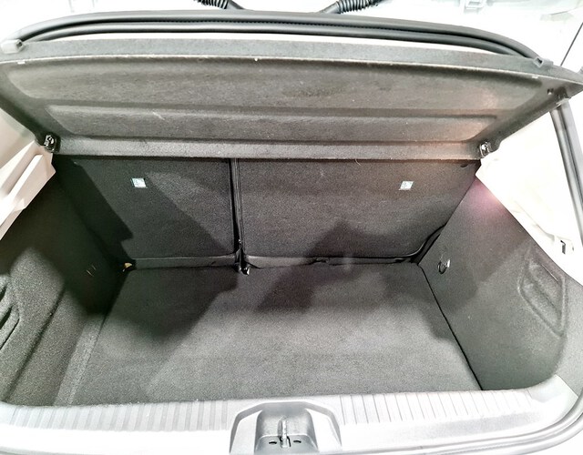 Inside Clio Diesel  Blanco Glaciar