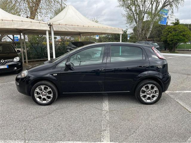 FIAT Punto 02640108_VO38043366