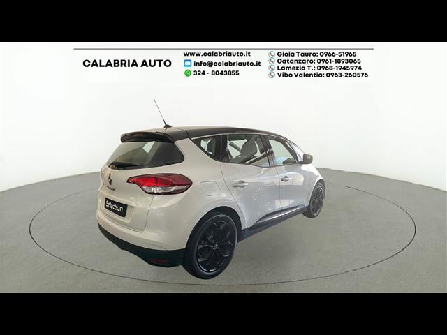 RENAULT Scenic 00006557_VO38033579