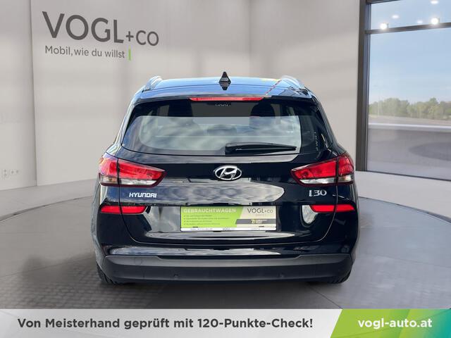 Außenausstattung i30 PHANTOM BLACK MET.   schwarz