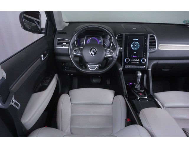 Inside Koleos Diesel  Rojo Vintage
