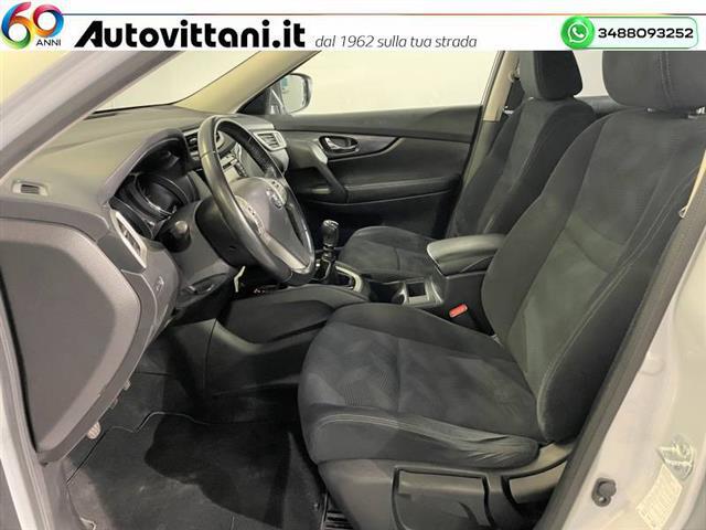 NISSAN X Trail 00951656_VO38023207
