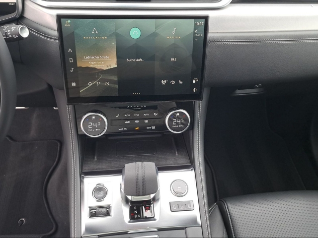 Außenausstattung F-Pace Eiger Grey Metallic grau