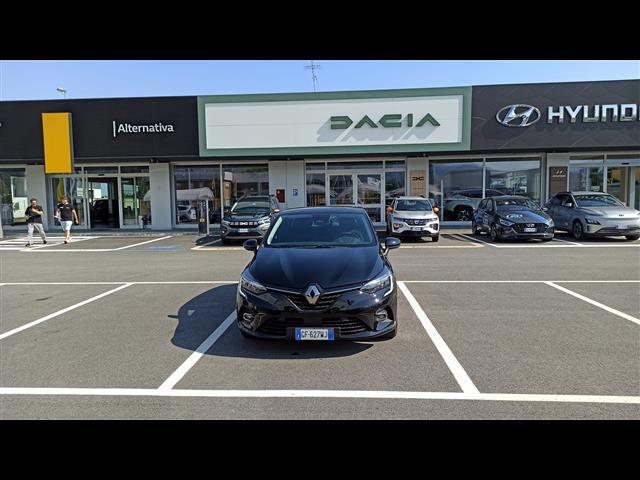 RENAULT Clio 00024239_VO38013404