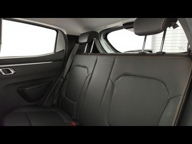 DACIA Spring 00973605_VO38023732