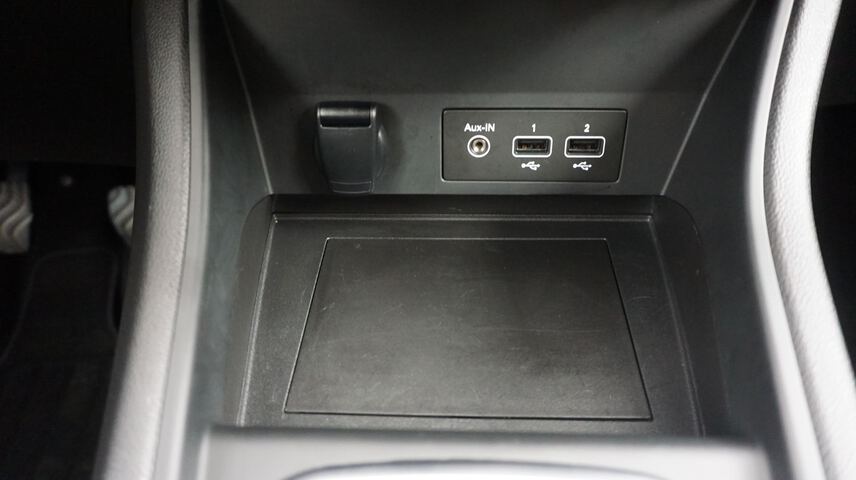Inside Captur  Gris Highland