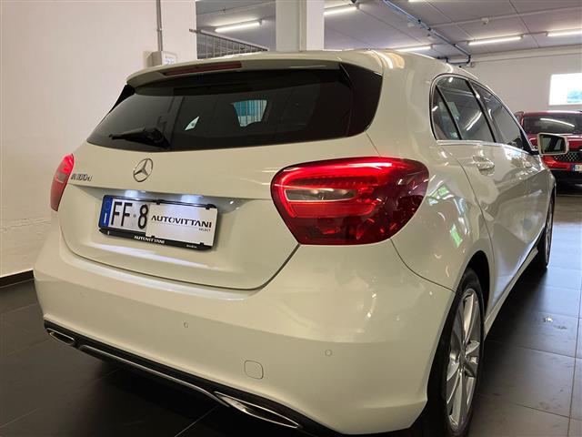 MERCEDES Classe A 00985531_VO38023207