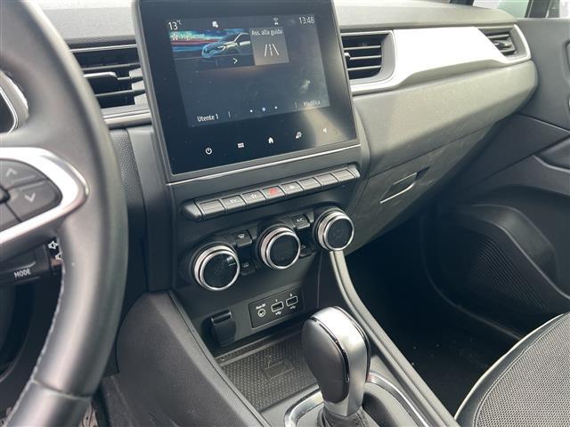 RENAULT Captur 05258148_VO38013034