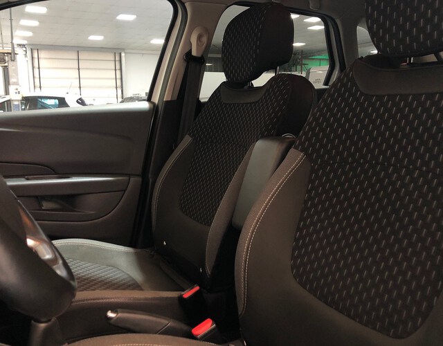 Inside Captur  Blanco Nacarado/Tech