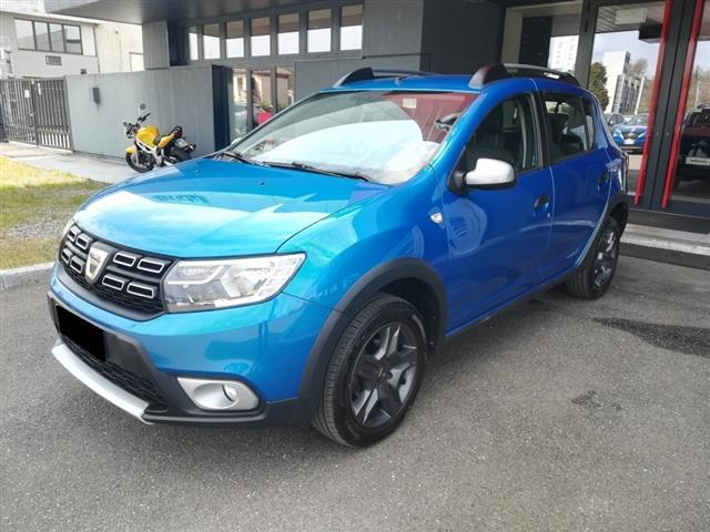 Sandero  Stepway Metallizzata Azzurro