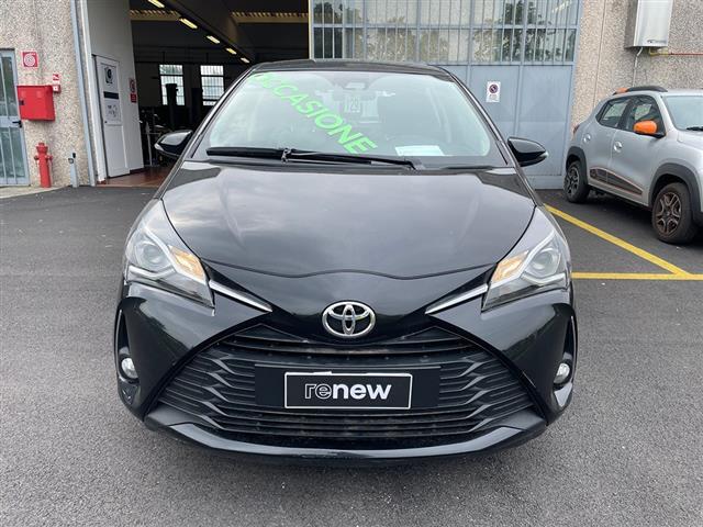 TOYOTA Yaris 00392996_VO38023217