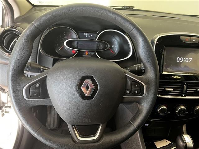 RENAULT Clio Sporter 03215606_VO38043894