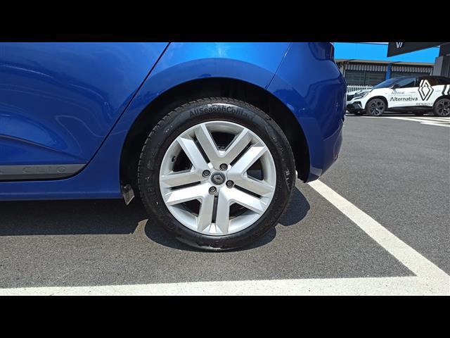 RENAULT Clio 00024237_VO38013404