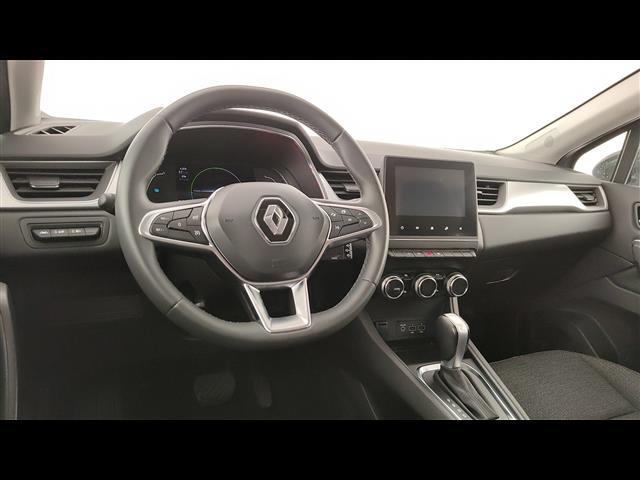 RENAULT Captur 00947239_VO38023732