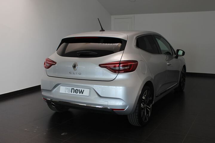 Inside Clio  Gris