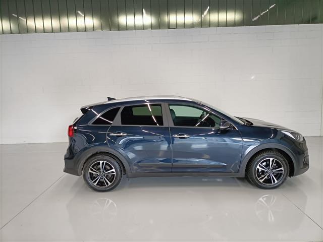 Esterni Niro I 2017 Metallizzata Blu