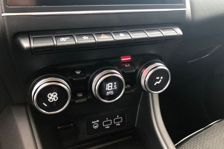 Inside Captur  Gris Highland con te
