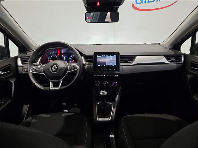 RENAULT Captur 02415978_VO38013170