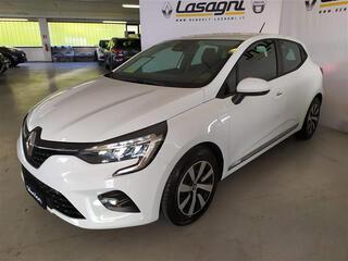 RENAULT Clio 00008659_VO38013330