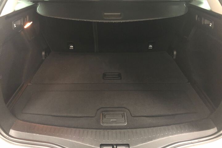 Inside Mégane Sport Tourer  Blanco Glaciar