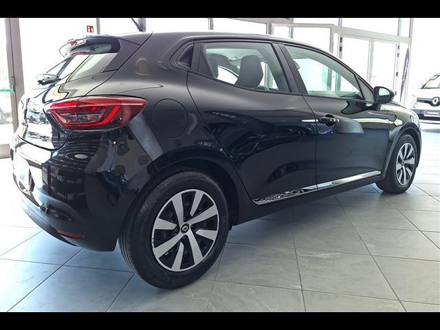 RENAULT Clio 00754518_VO38013074