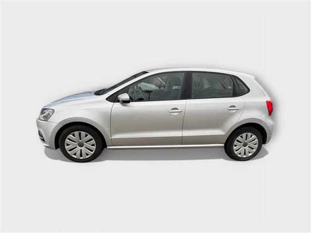 VOLKSWAGEN Polo V 2014 06194286_VO38013080