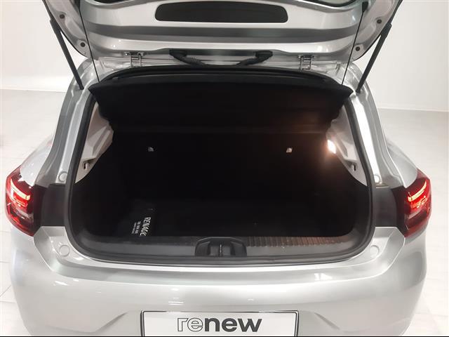 RENAULT Clio 00016238_VO38023184
