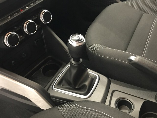 Inside Duster Diesel  Gris Higland