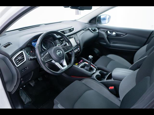 NISSAN Qashqai 40001659_VO38053400