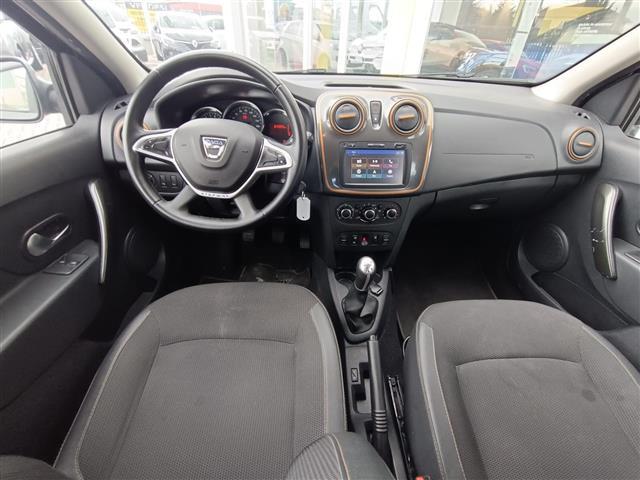 DACIA Sandero  Stepway 05890523_VO38013080