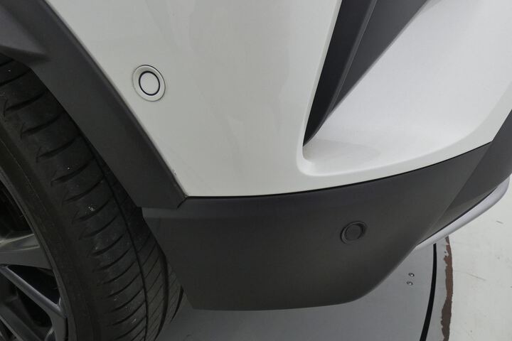 Inside C-HR Híbrido  Blanco Perlado