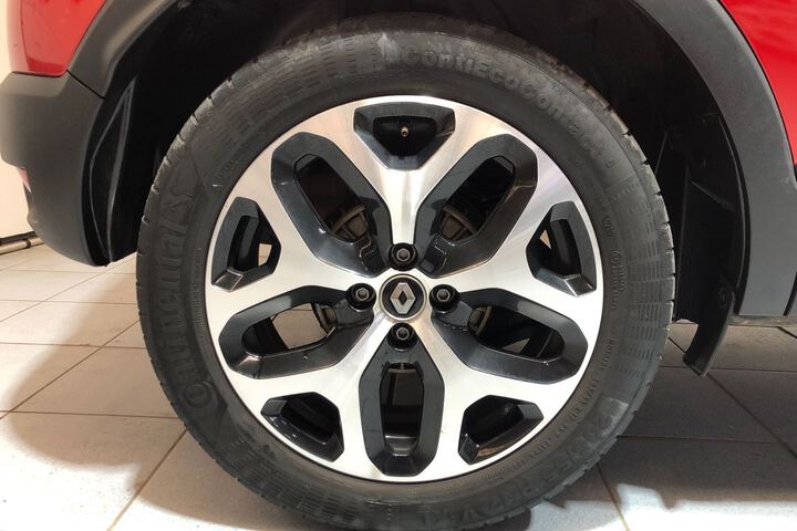 Outside Captur  Rojo