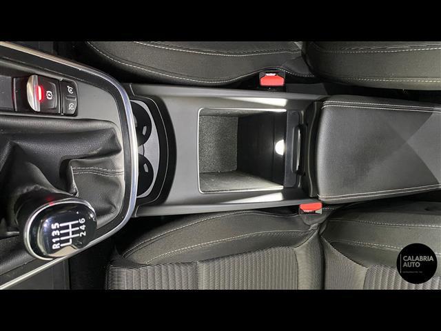RENAULT Scenic 00006557_VO38033579