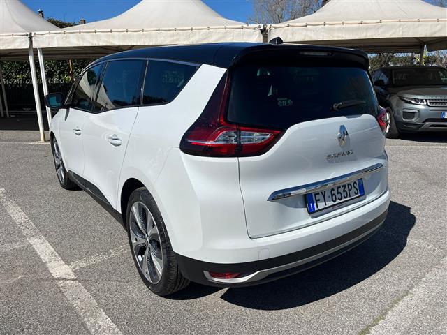 RENAULT Grand Scenic 02640318_VO38043366