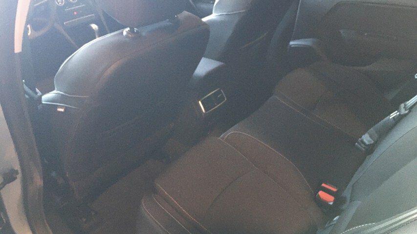 Inside Mégane Híbrido Enchúfable  Gris báltico