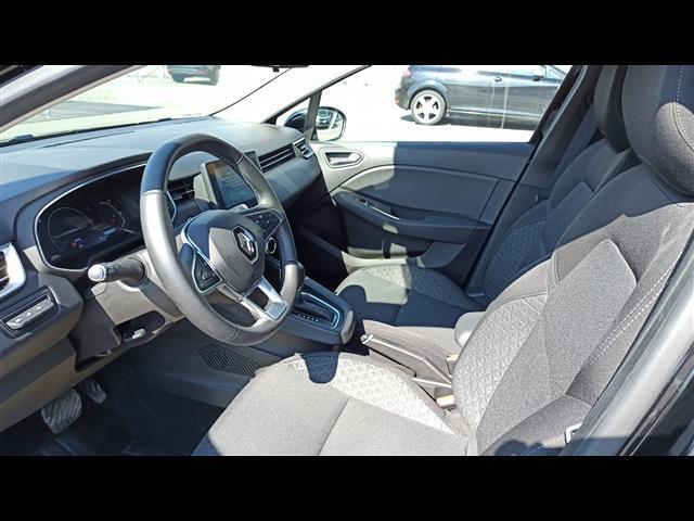 RENAULT Clio 00024239_VO38013404