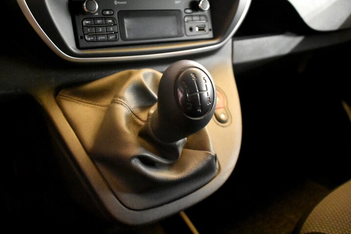 Inside Kangoo Furgón Diesel  Blanco Mineral
