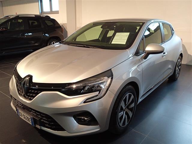 RENAULT Clio 00013935_VO38043670