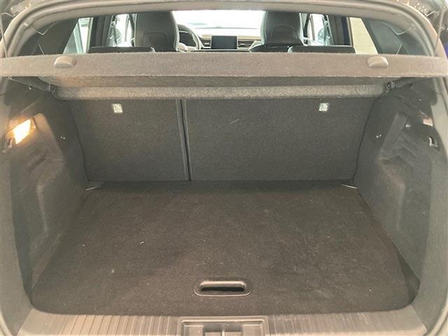 RENAULT Captur 00015885_VO38023184
